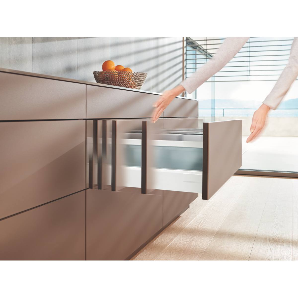 COULISSE TANDEMBOX 30 KG - 270 MM AVEC TIP-ON ET BLUMOTION