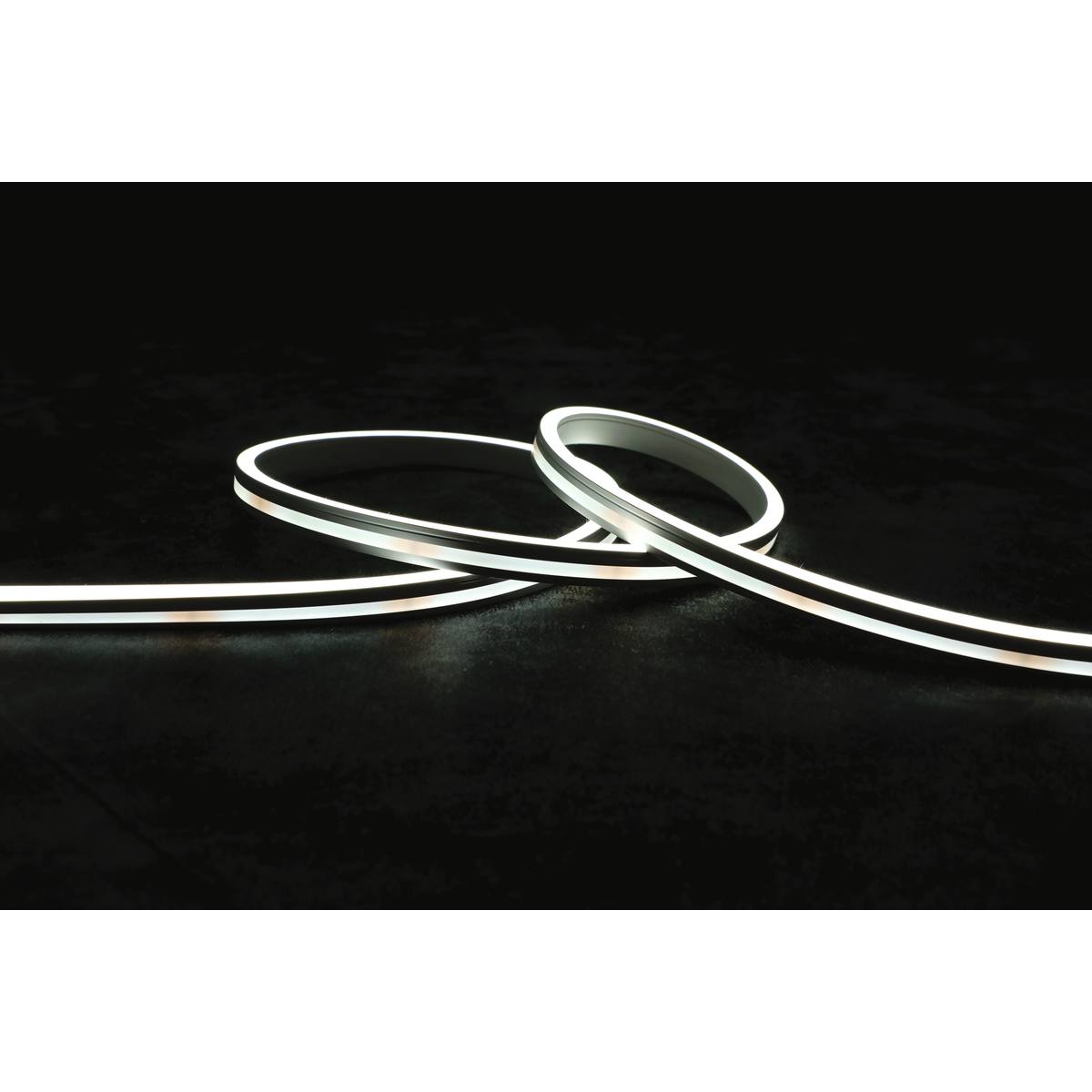 RUBAN FLEXIBLE LED 12V IP67 2700°K. LG 3ML AVEC 1 CABLE D'ALIM AUX 2 EXTREMITÉS