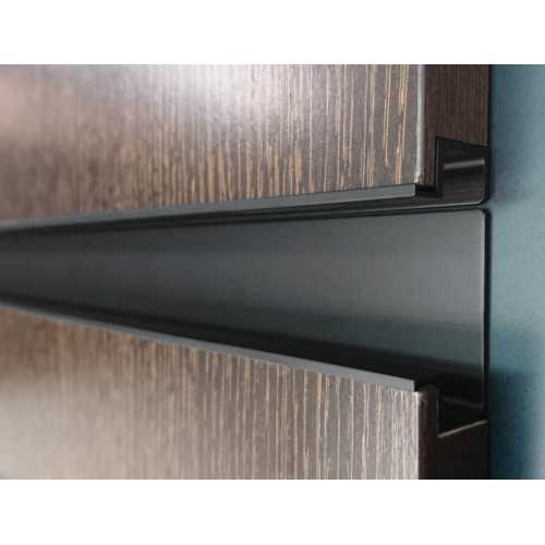 POIGNÉE SUR CHANT 768 UP PUERTA FINITION SATINÉ NOIR LG 147- HT12 -LARG39