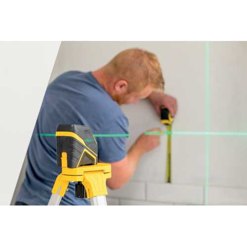 NIVEAU LASER CROIX FAISCEAU VERT