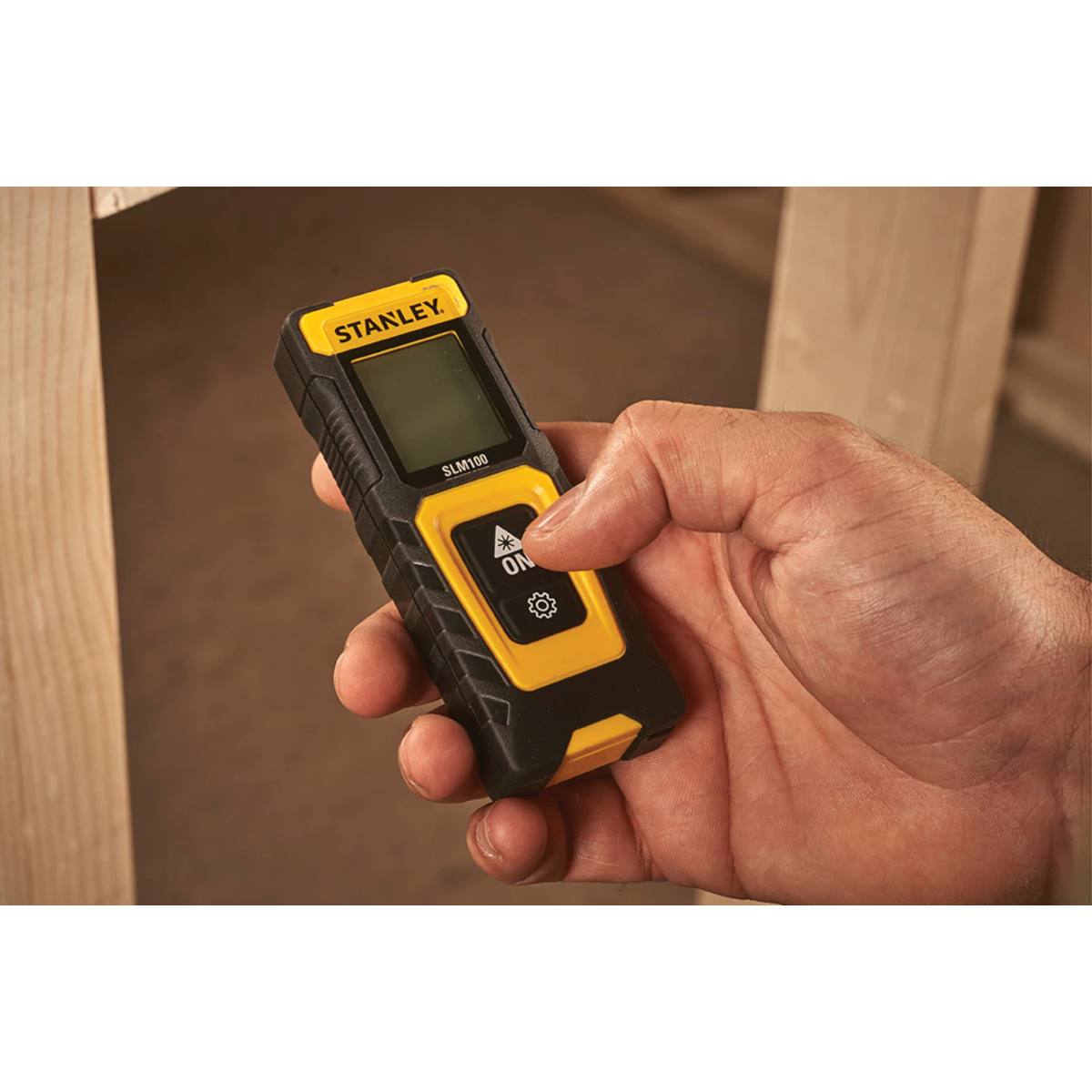 TÉLÉMÈTRE LASER 30 M