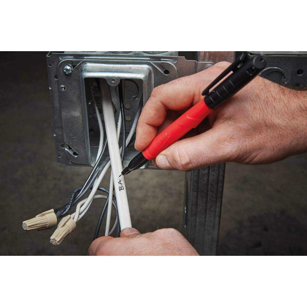 LOT DE 4 MARQUEURS INKZALL POINTE ULTRA FINE NOIRE