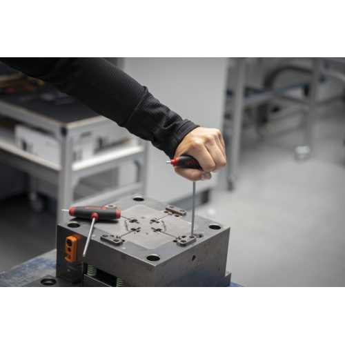 CLÉ MÂLE 6 PANS MANCHE T COMFORTGRIP Ø 3 x 100 MM