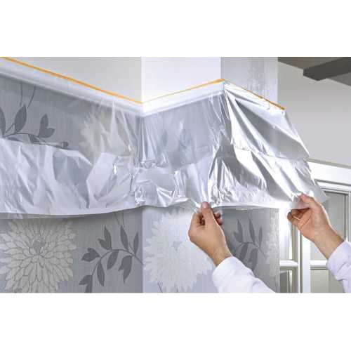 FILM TRANSPARENT 33m x 550mm AVEC ADHÉSIF POUR PROTECTION DE SURFACE INTÉRIEURE