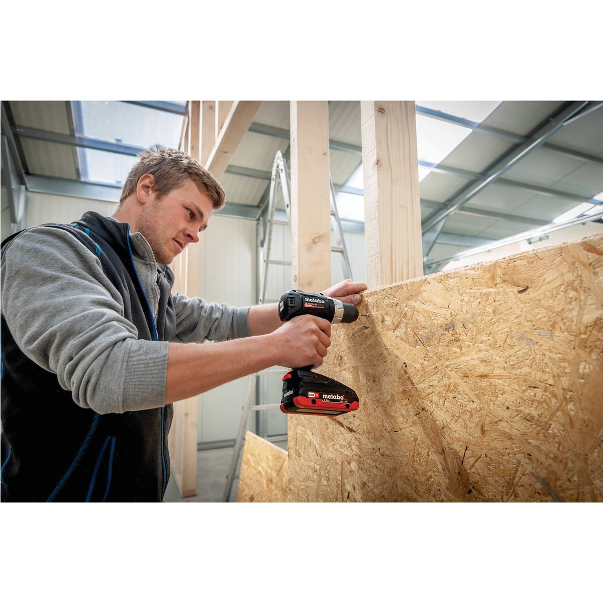 PERCEUSE-VISSEUSE 18 V BLACK EDITION