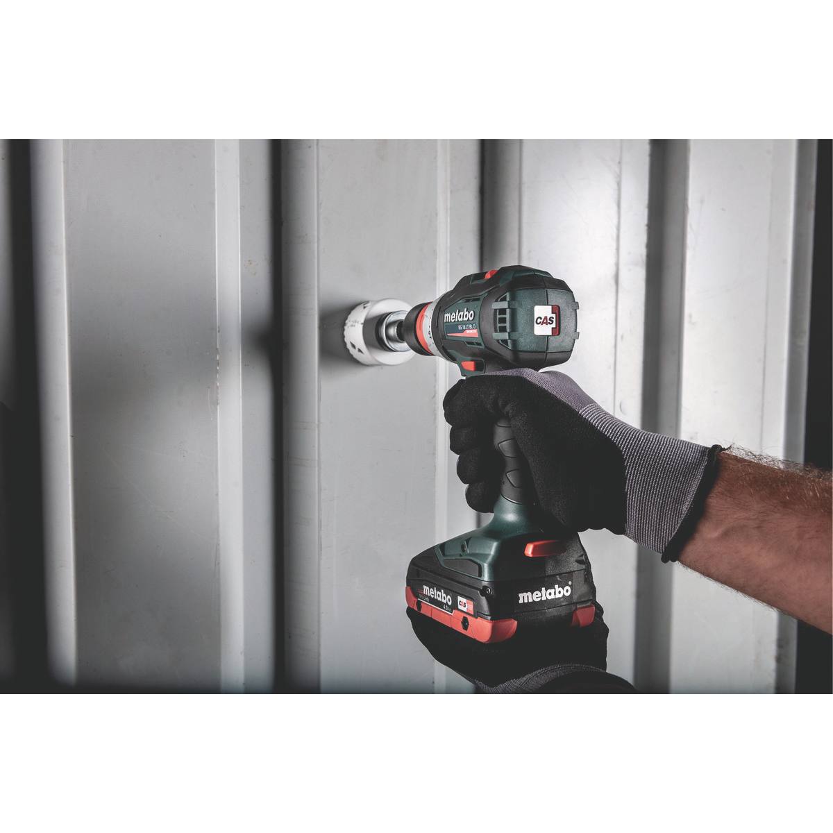 PERCEUSE-VISSEUSE METABO 18 V LI-ION SANS BATTERIE