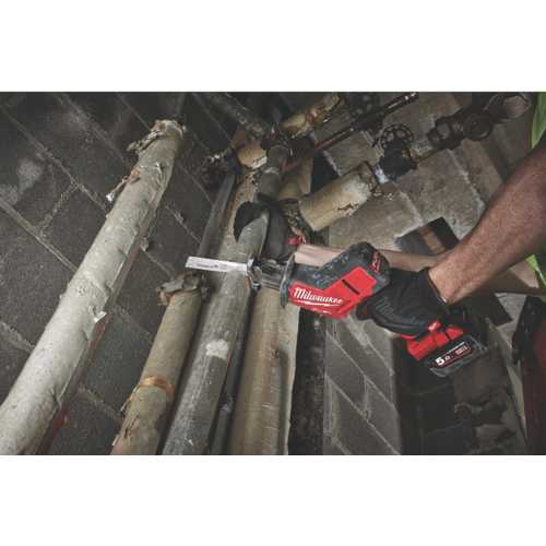 SCIE SABRE 1 MAIN SUR BATTERIE 18 V MILWAUKEE