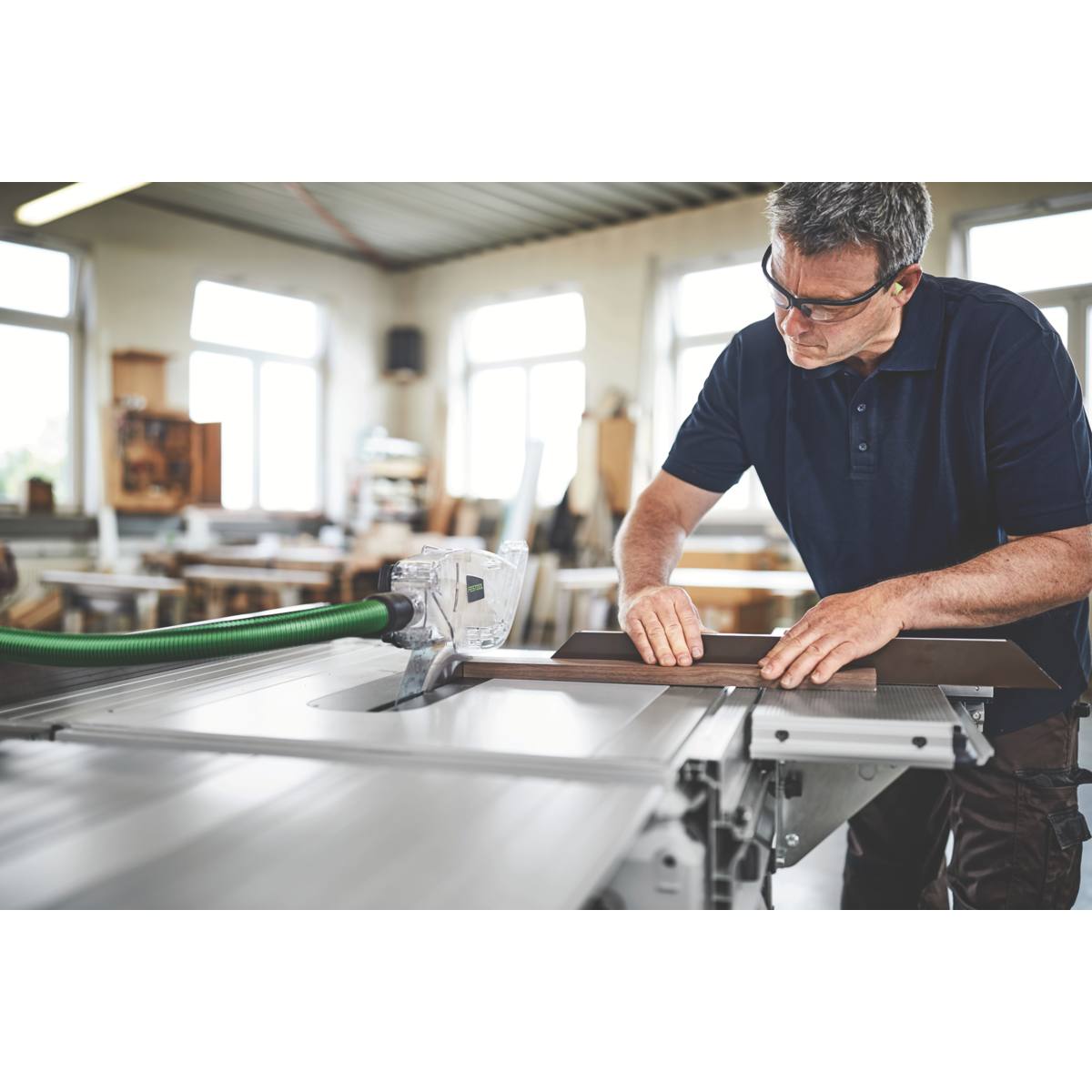 SCIE CIRCULAIRE SUR TABLE FESTOOL Ø 254 MM - 2200 W