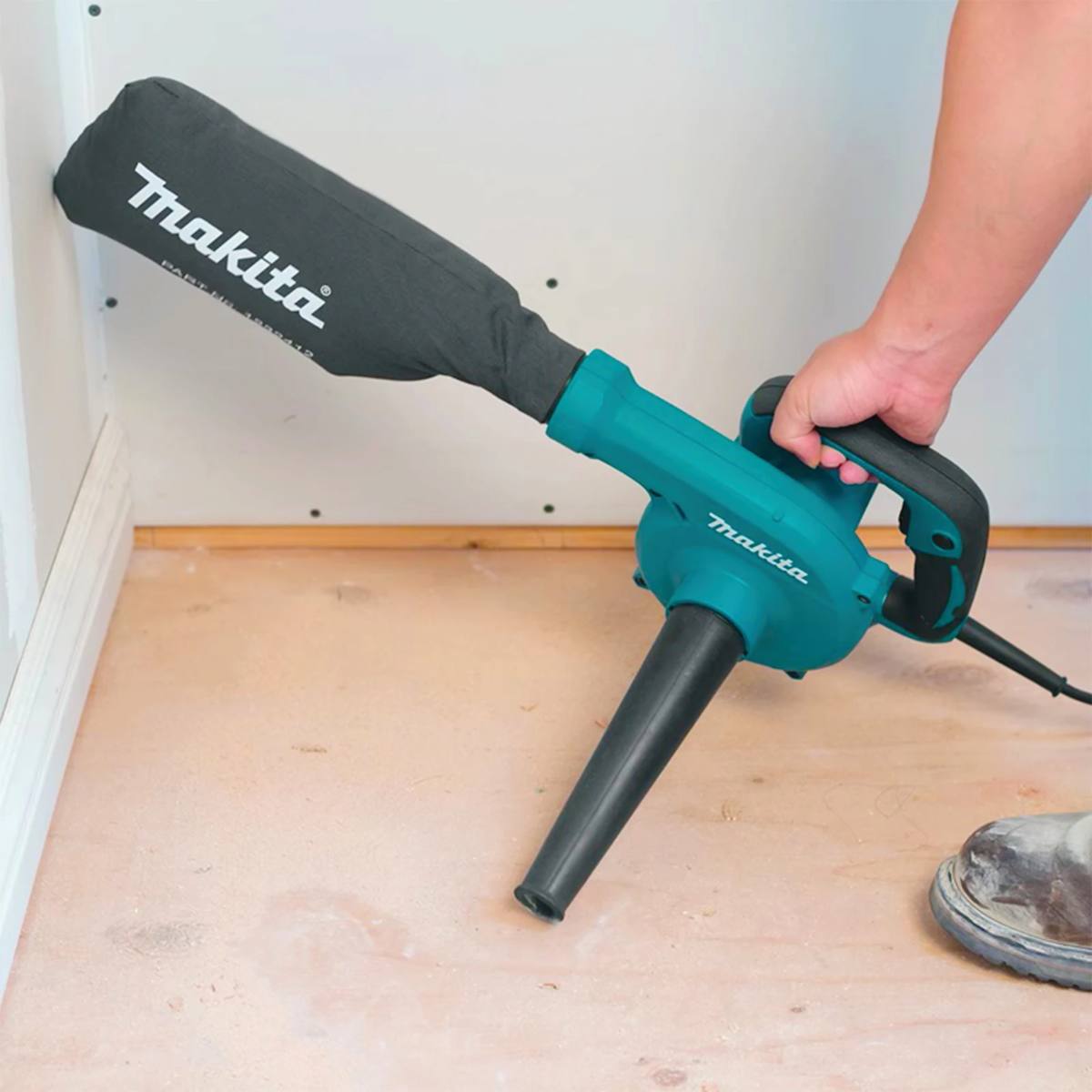 ASPIRO - SOUFFLEUR MAKITA 600 W