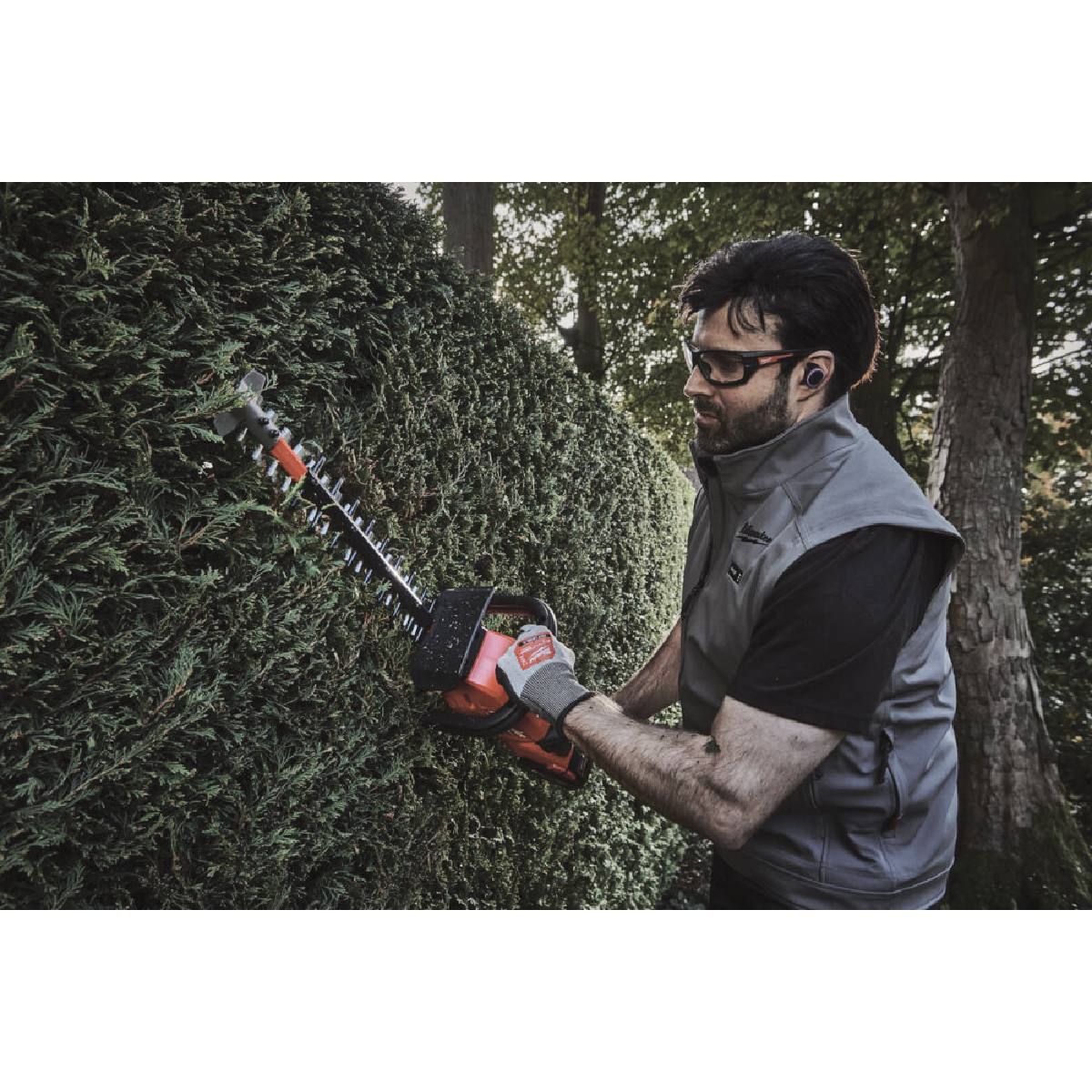 TAILLE-HAIE SUR BATTERIE 18 V FUEL