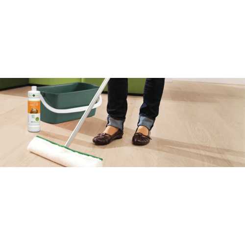 NETTOYANT POUR SURFACES HUILÉES