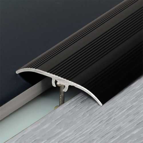 SEUIL FIXATION INVISIBLE MULTI-NIVEAU 41 x 2700 NOIR STRIÉ