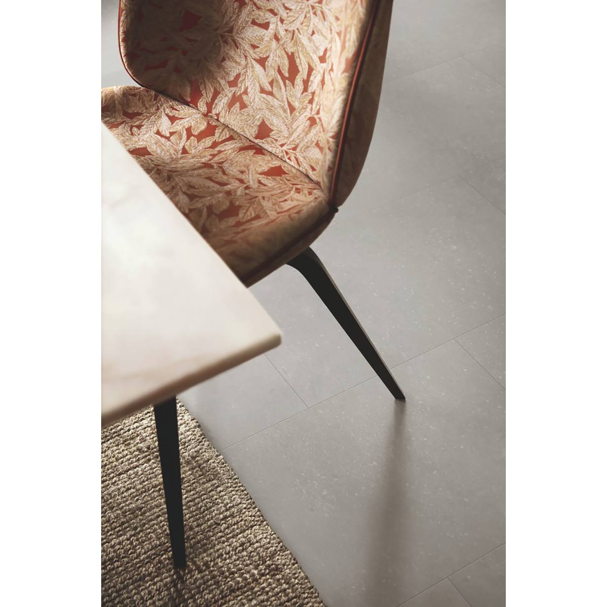 SOL VINYLE RIGIDE SOUS-COUCHE INTÉGRÉE DALLE CALCAIRE GRIS