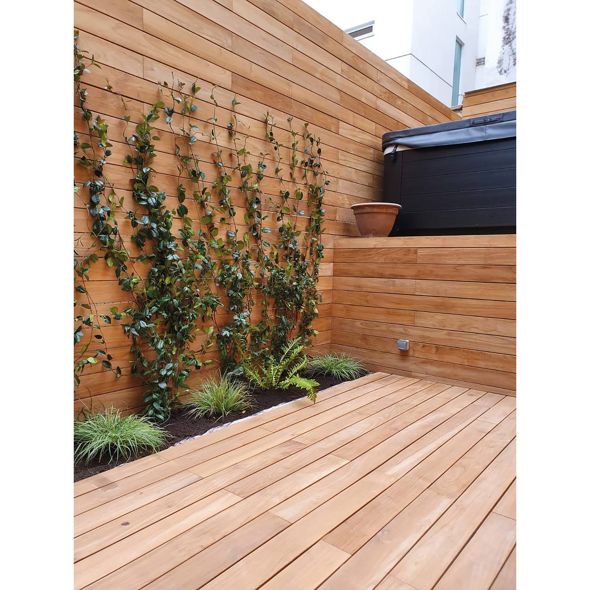 LAME DE TERRASSE EN TECK DOUBLE FACES LISSES 19 X 120 X 1700 MM